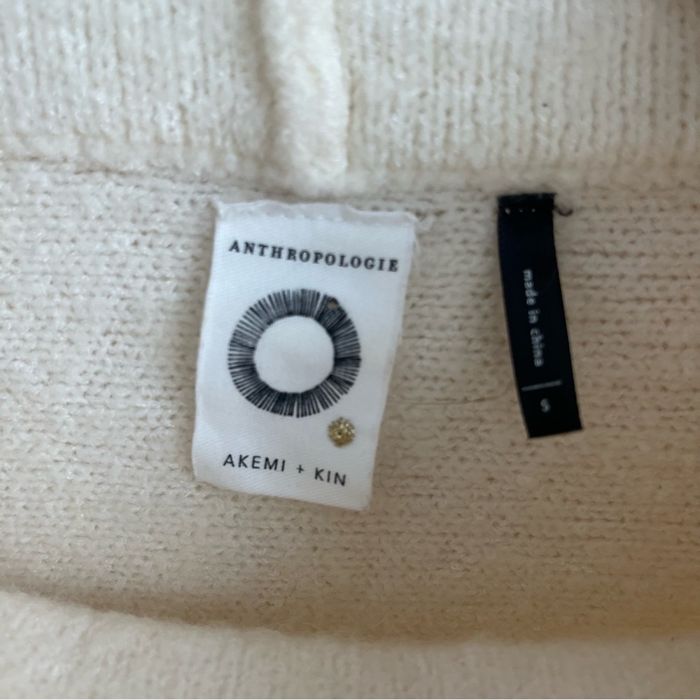 Anthropologie Akemi + Kin Ivory Cowl/Funnel Neck Fringe Hem Sweater Size S - Picture 5 of 8